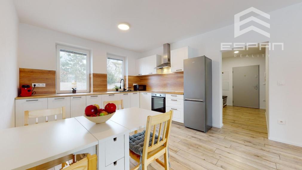 3 izbový byt v novostavbe s predzáhradkou a parkovaním