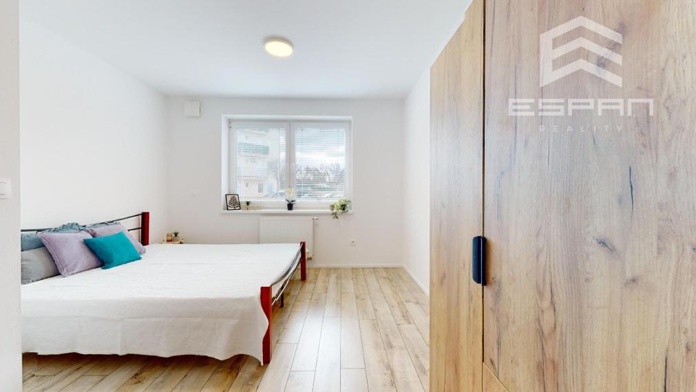 3 izbový byt v novostavbe s predzáhradkou a parkovaním