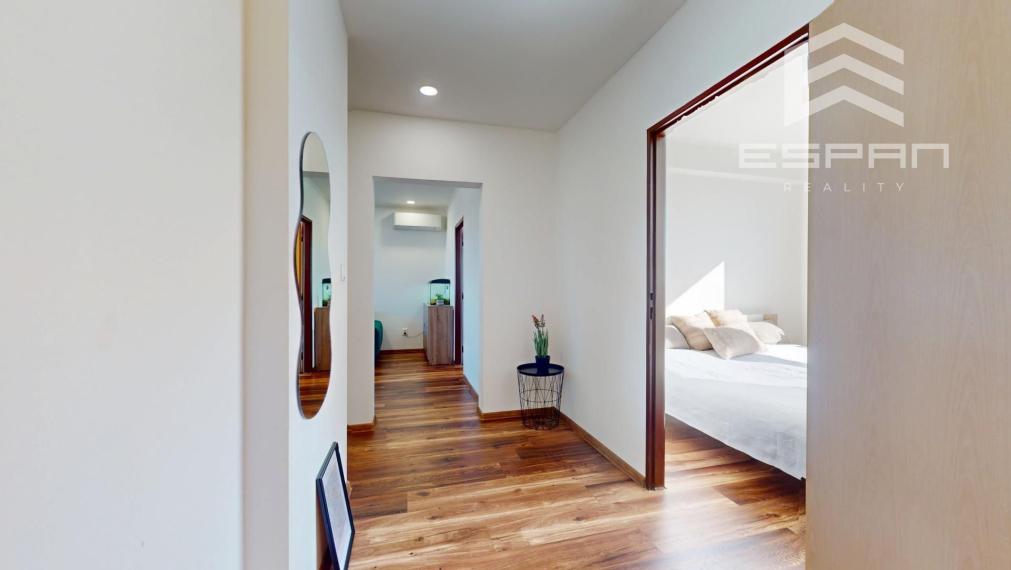 Vkusne zrekonštruovaný 3 izb. byt v byt. dome s garážou a pivnicou o výmere 16 m2!!