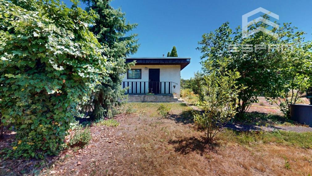 NA PREDAJ: Murovaná záhradá chatka v záhradkarskej oblasti Nad Výhonom/Malacky