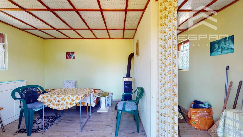 NA PREDAJ: Murovaná záhradá chatka v záhradkarskej oblasti Nad Výhonom/Malacky