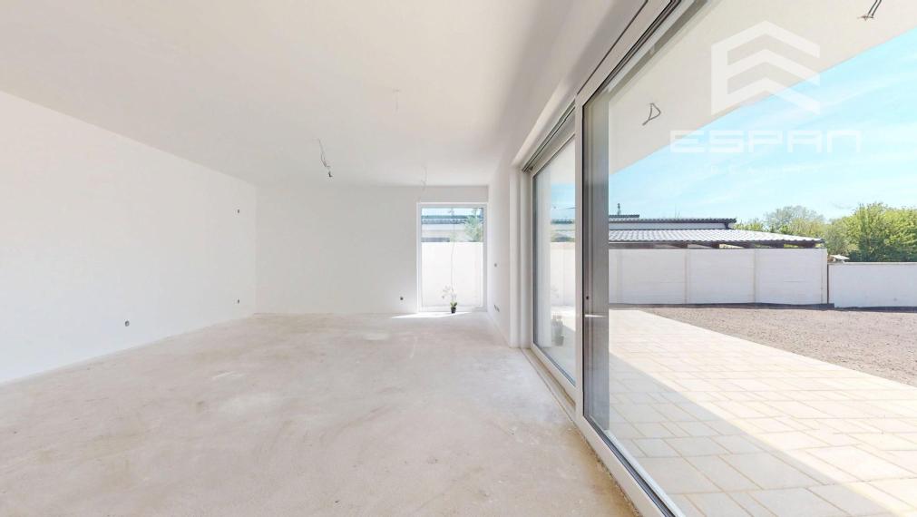 Novostavba 5 izb. rodinného domu s premyslenou dispozíciou v pokojnej lokalite v obci Kostolište