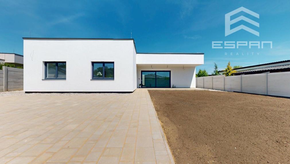 Novostavba 5 izb. rodinného domu s premyslenou dispozíciou v pokojnej lokalite v obci Kostolište