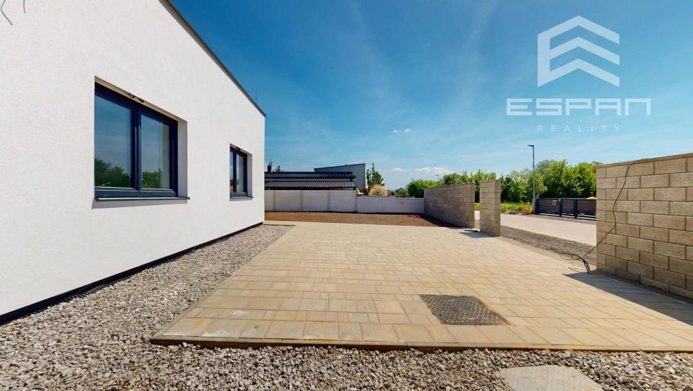 Novostavba 5 izb. rodinného domu s premyslenou dispozíciou v pokojnej lokalite v obci Kostolište