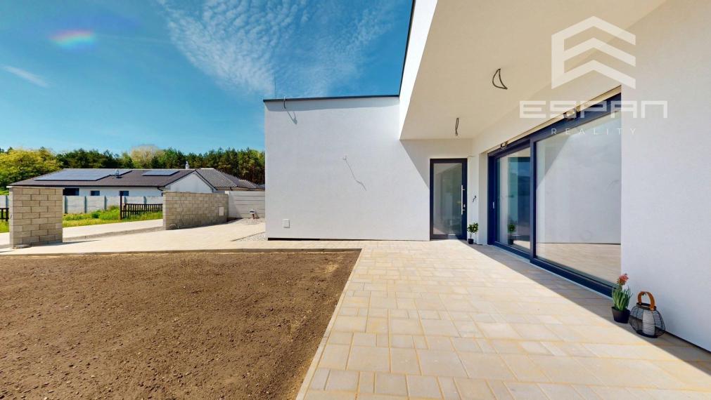 Novostavba 5 izb. rodinného domu s premyslenou dispozíciou v pokojnej lokalite v obci Kostolište