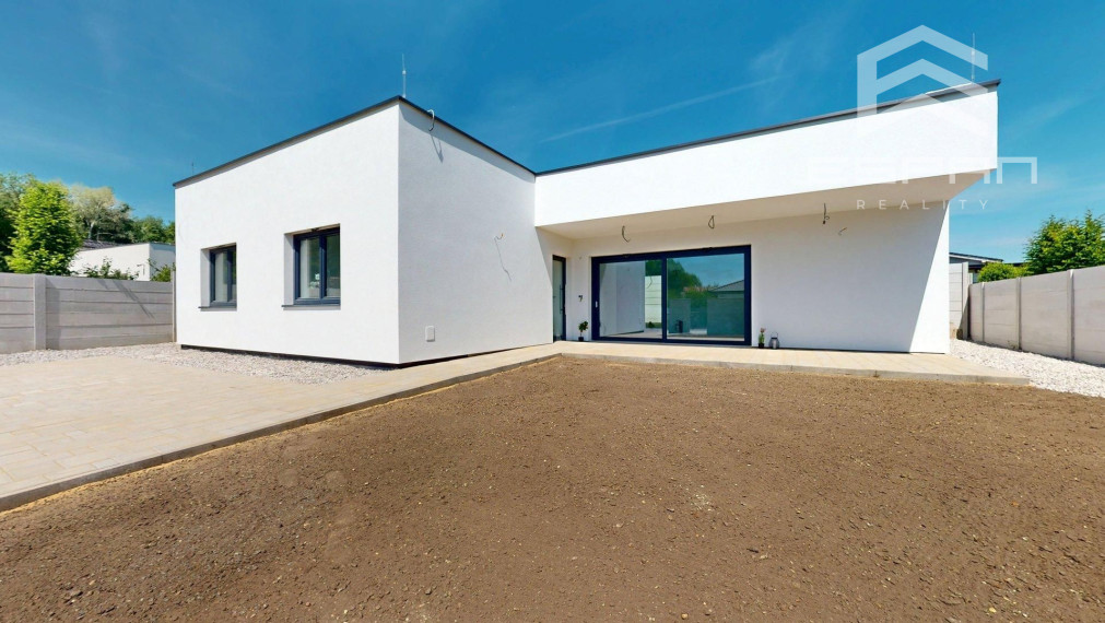 REZERVOVANÝ:Novostavba 5 izb. rodinného domu s premyslenou dispozíciou v pokojnej lokalite v obci Kostolište