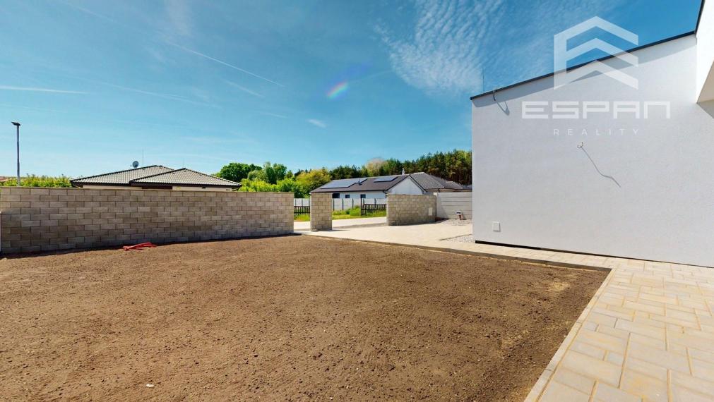 Novostavba 5 izb. rodinného domu s premyslenou dispozíciou v pokojnej lokalite v obci Kostolište