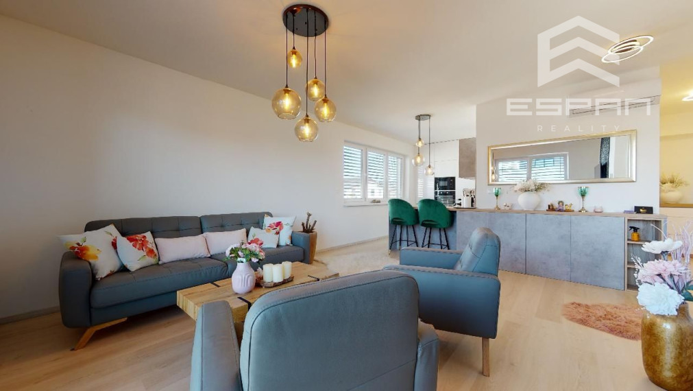 **NA PRENÁJOM: Exkluzívny 2 izbový byt s parkovaním v Kostolišti!!