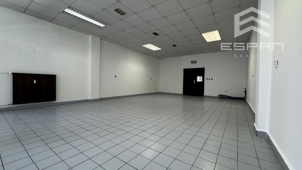 NA PRENÁJOM: Obchodný/kancelársky priestor o výmere 75 m2 na ul. Záhorácka v Malackách