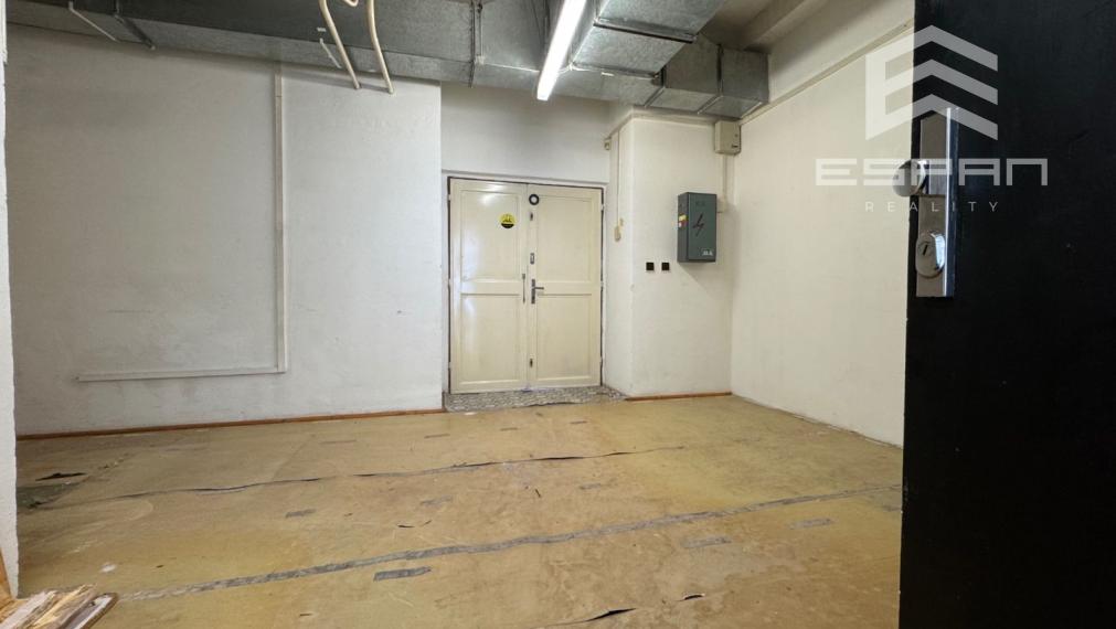 NA PRENÁJOM: Obchodný/kancelársky priestor o výmere 75 m2 na ul. Záhorácka v Malackách