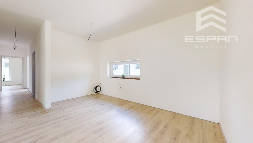 NOVOSTAVBA: 4 izb. rodinný bungalov vyhotovený v ŠTANDARDE v obci Sekule!!