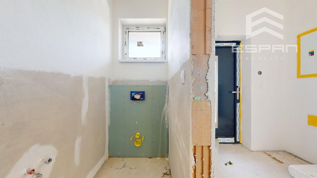 Skolaudovaný 4 izb. rodinný dom v dvojdome so záhradkou/Plavecký Mikuláš!!