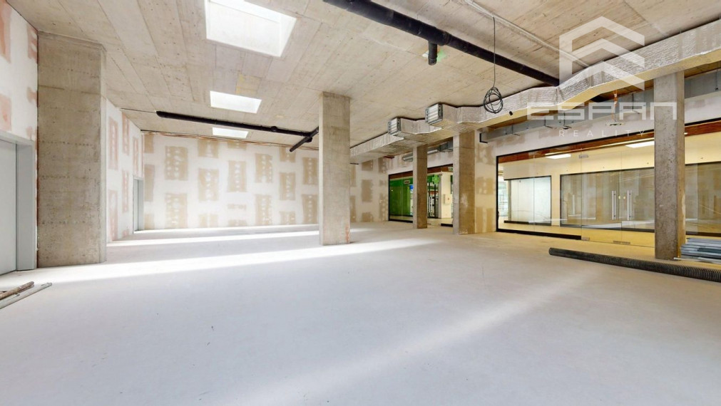 Obchodný priestor v pasáži Severin Residence & Shopping Center