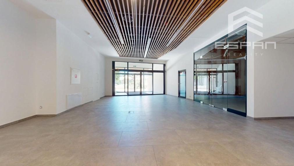 Obchodný priestor v pasáži Severin Residence & Shopping Center