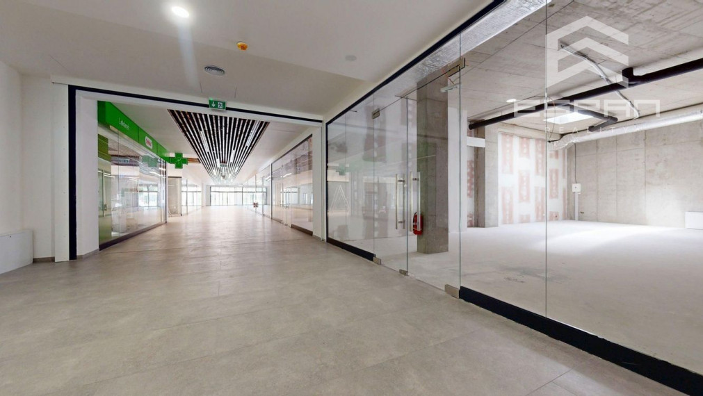 Obchodný priestor v pasáži Severin Residence & Shopping Center