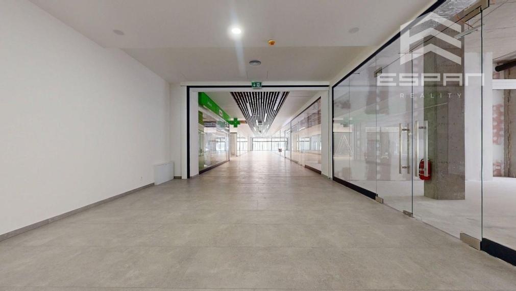 Obchodný priestor v pasáži Severin Residence & Shopping Center