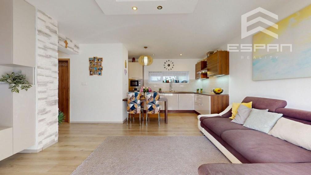 Rodinný dom v príjemnej lokalite, Píniova alej