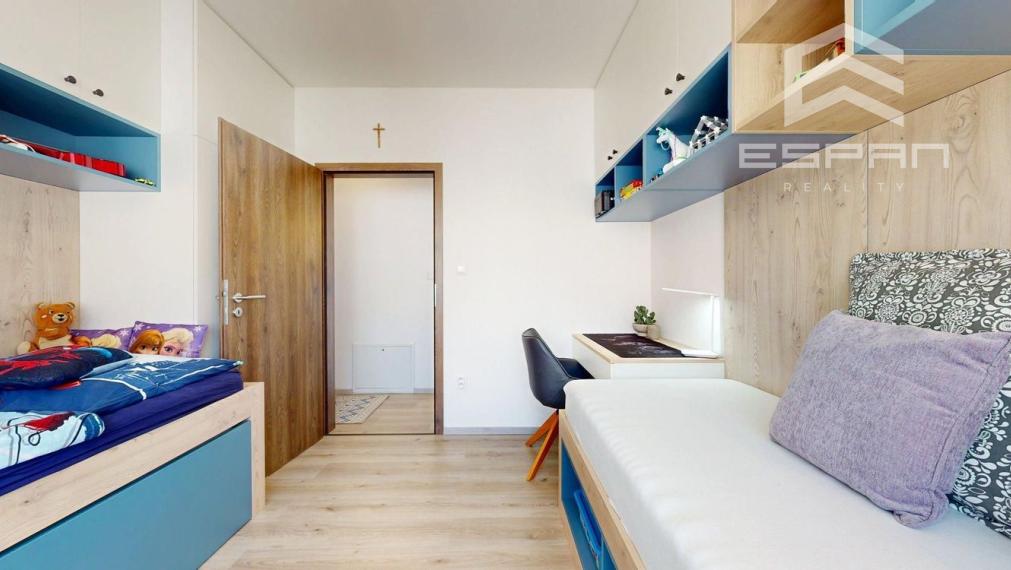 Rodinný dom v príjemnej lokalite, Píniova alej