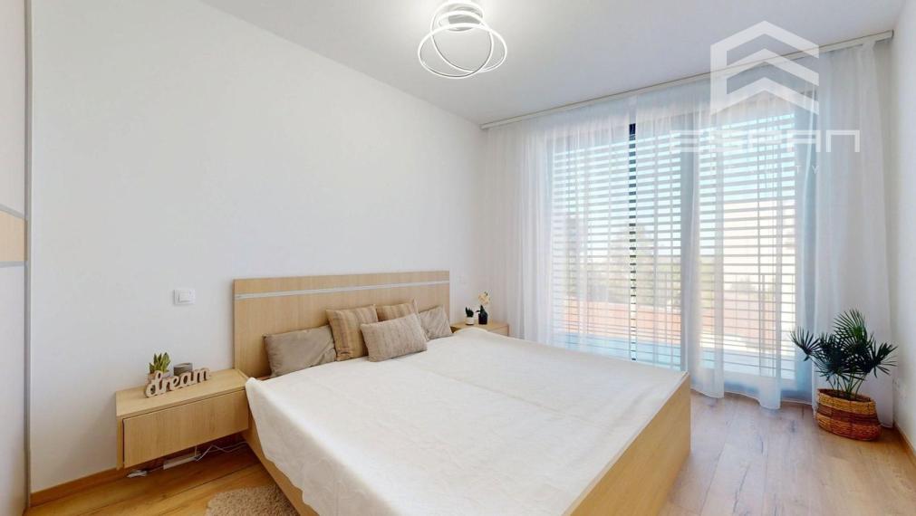 **NA PRENÁJOM: Nadštandardne zariadený 2 izbový byt vrátane krytého parkovania v CENTRE mesta Malacky!!**