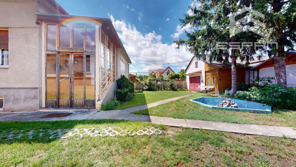 !!REZERVOVANÝ!! Dvojpodlažný rodinný dom v obci Lozorno