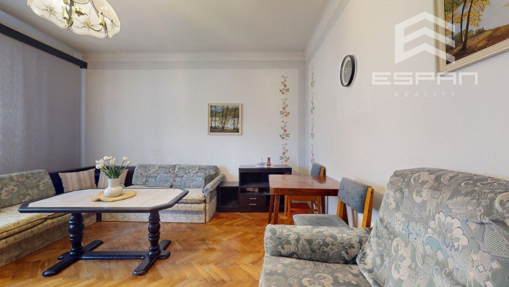 !!REZERVOVANÝ!! Dvojpodlažný rodinný dom v obci Lozorno