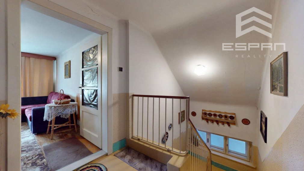 !!REZERVOVANÝ!! Dvojpodlažný rodinný dom v obci Lozorno