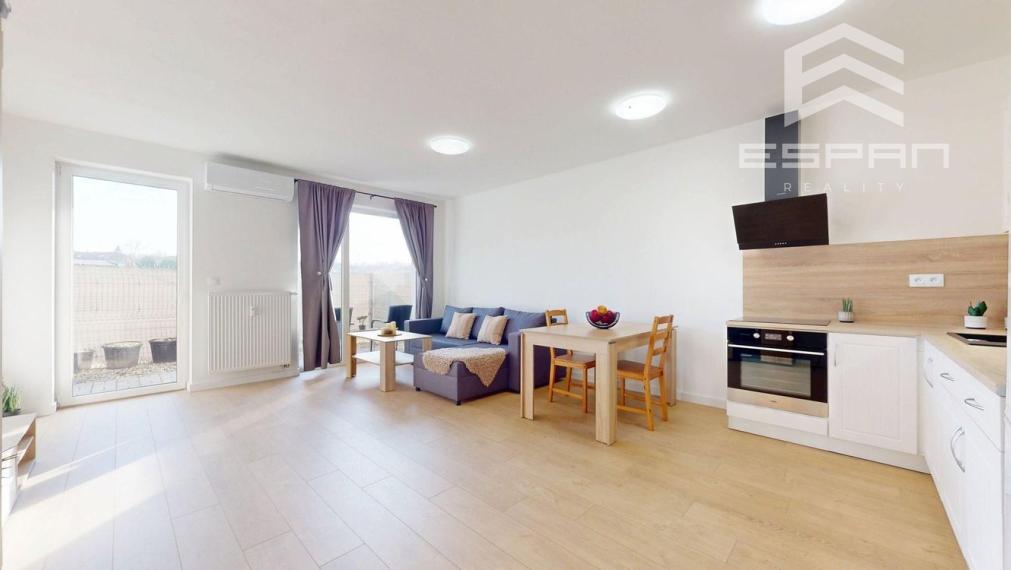 Kompletne zariadený 1i byt s predzáhradkou, Rohožník