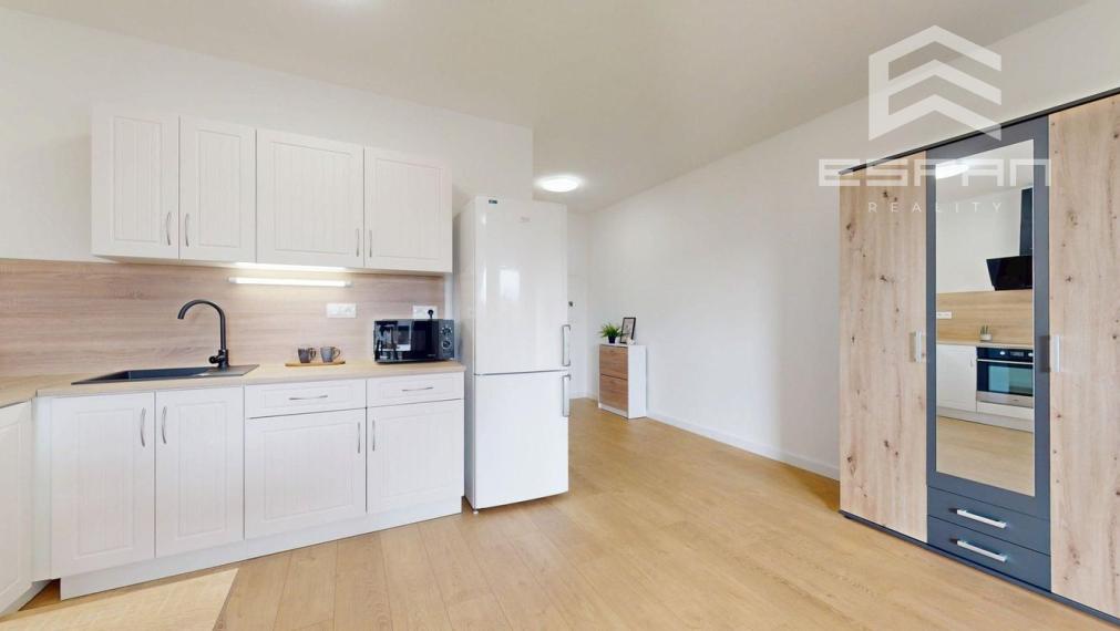 Kompletne zariadený 1i byt s predzáhradkou, Rohožník