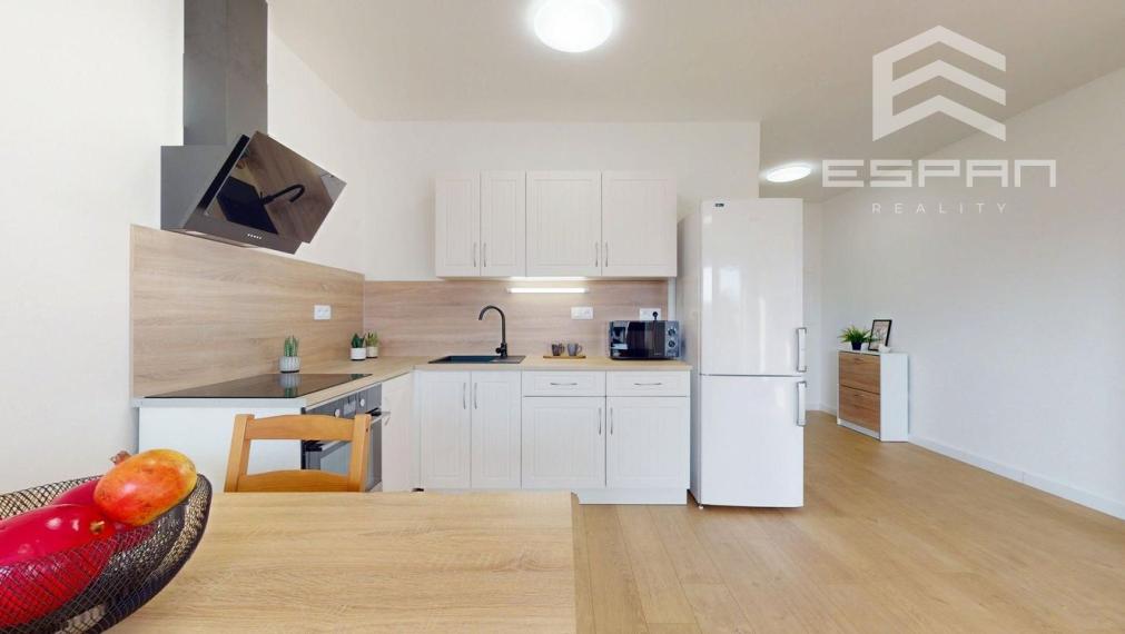 Kompletne zariadený 1i byt s predzáhradkou, Rohožník