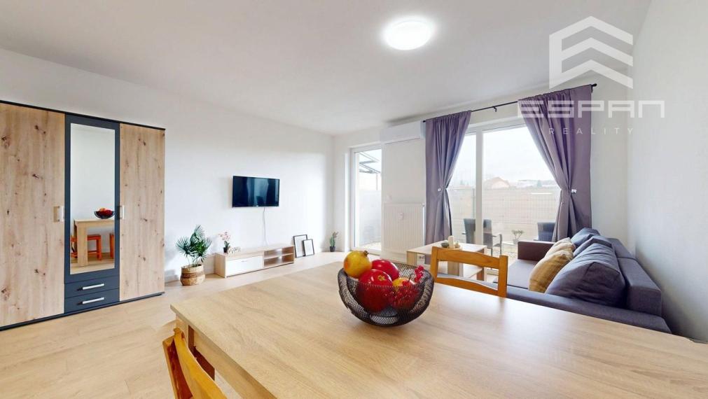 Kompletne zariadený 1i byt s predzáhradkou, Rohožník