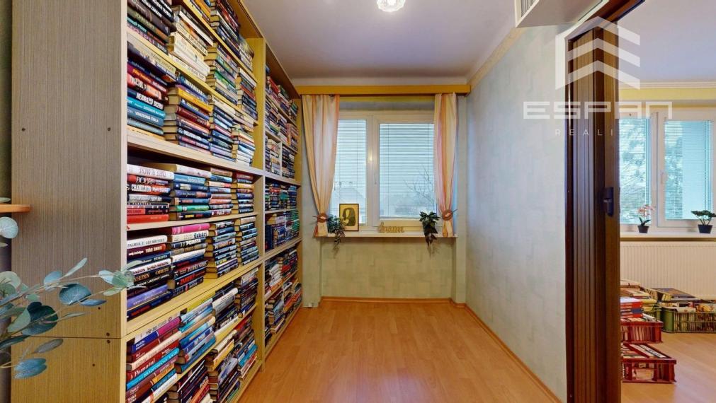 3 izbový byt s vlastným vykurovaním v pokojnej časti mesta Malacky 