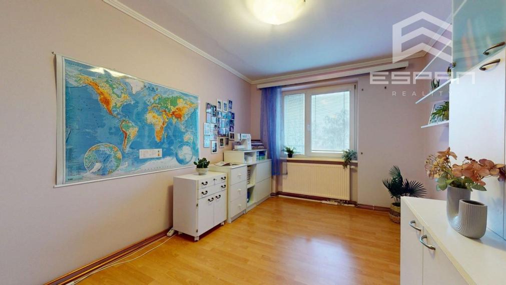 3 izbový byt s vlastným vykurovaním v pokojnej časti mesta Malacky 