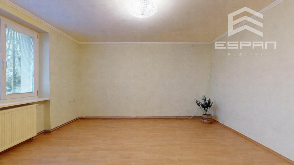 3 izbový byt s vlastným vykurovaním v pokojnej časti mesta Malacky 