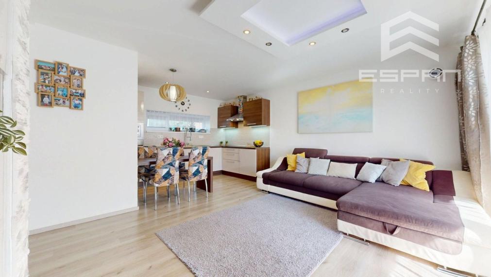 REZERVOVANÉ: Rodinný dom v príjemnej lokalite, Píniova alej