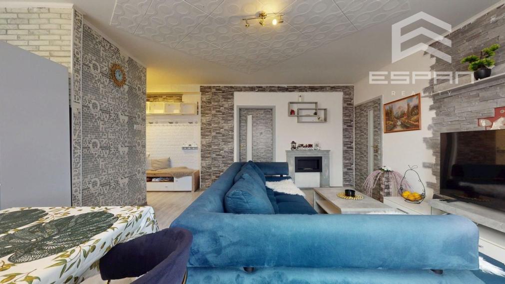 3 izbový byt s balkónom v blízkosti centra aj vlakovej stanice 