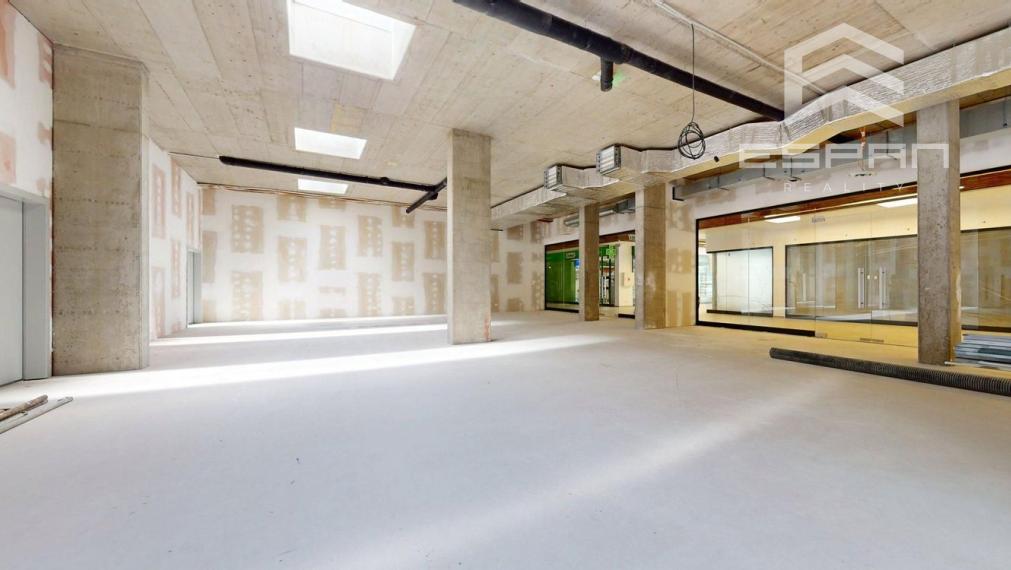 Obchodný priestor v pasáži Severin Residence & Shopping Center