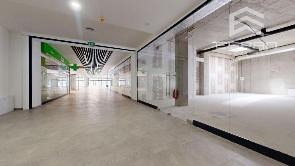 Obchodný priestor v pasáži Severin Residence & Shopping Center