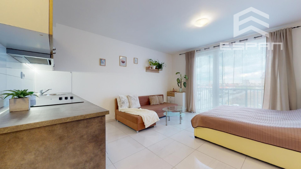 Zariadený 1 izb. byt s parkovaním a pivnicou na ul. Ceste Mládeže/Malacky!!