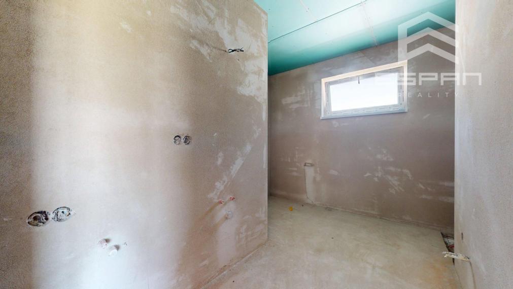  Rodinný dom s garážou a pozemkom o výmere 664 m2 v obci Láb!!!