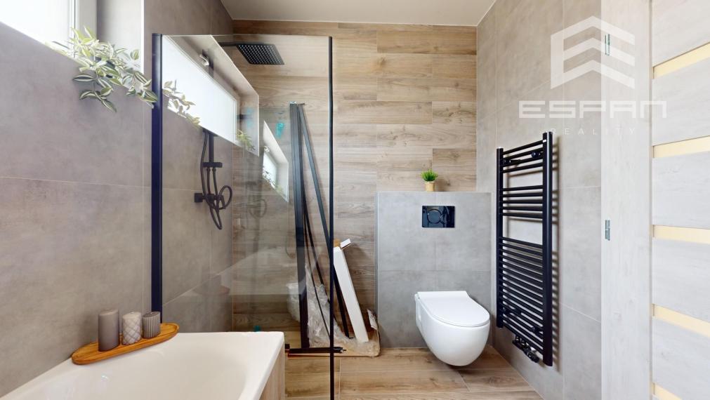 NOVOSTAVBA: 4 izb. rodinný bungalov vyhotovený v ŠTANDARDE v obci Sekule!!