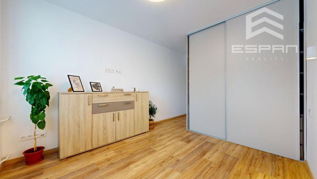 Moderný 2i byt po kompletnej rekonštrukcii