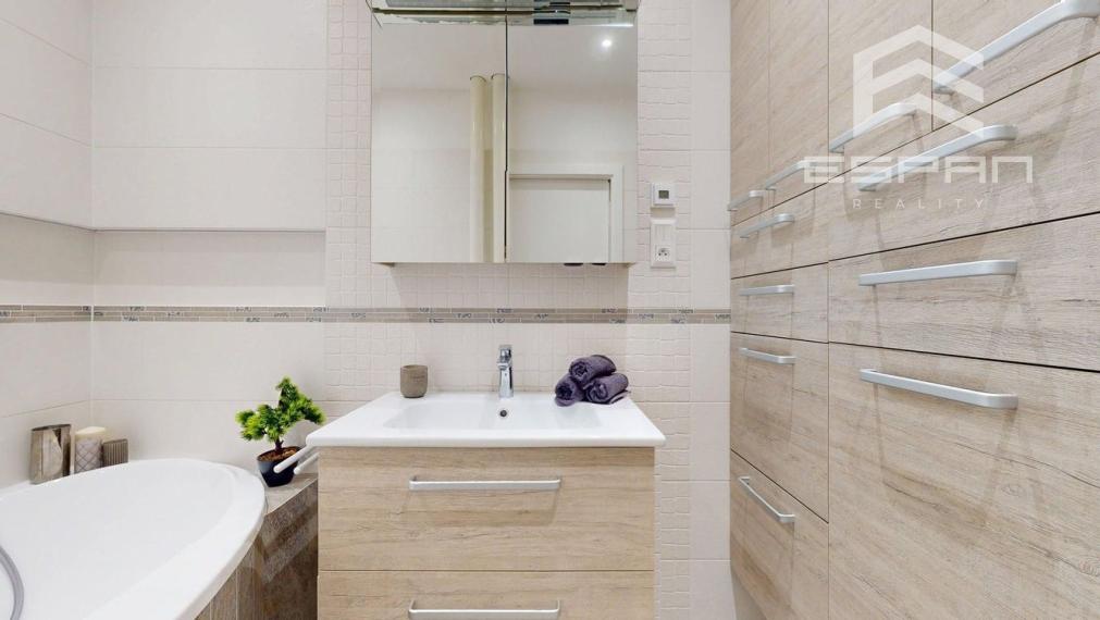 Moderný 2i byt po kompletnej rekonštrukcii