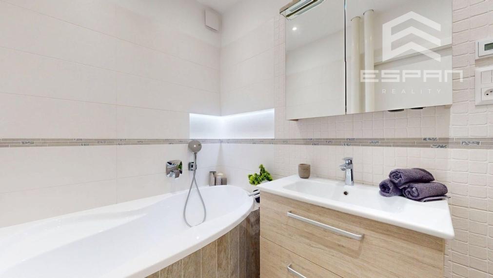 Moderný 2i byt po kompletnej rekonštrukcii