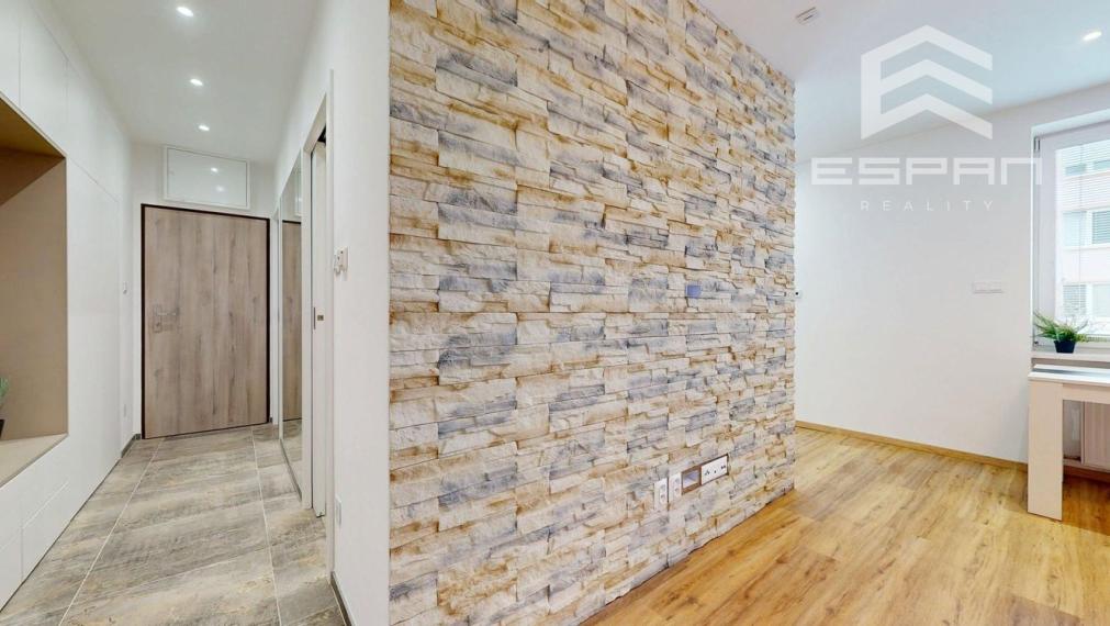 Moderný 2i byt po kompletnej rekonštrukcii