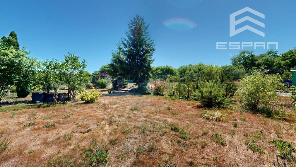 NA PREDAJ: Murovaná záhradá chatka v záhradkarskej oblasti Nad Výhonom/Malacky