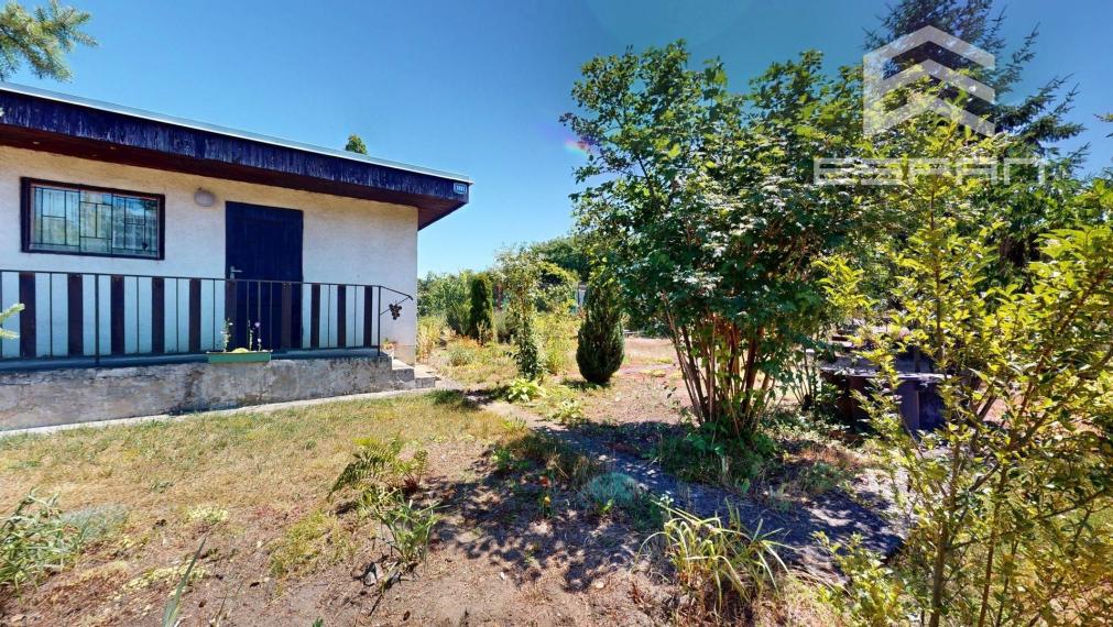 NA PREDAJ: Murovaná záhradá chatka v záhradkarskej oblasti Nad Výhonom/Malacky