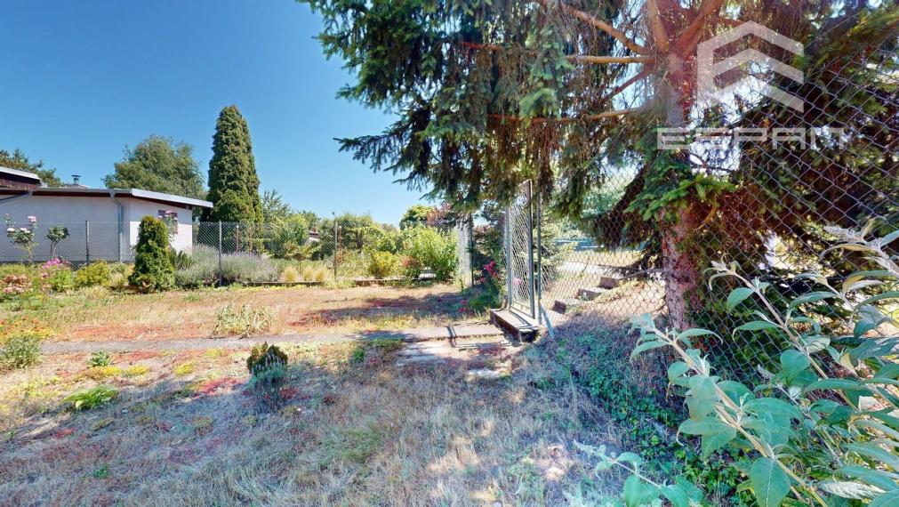 NA PREDAJ: Murovaná záhradá chatka v záhradkarskej oblasti Nad Výhonom/Malacky