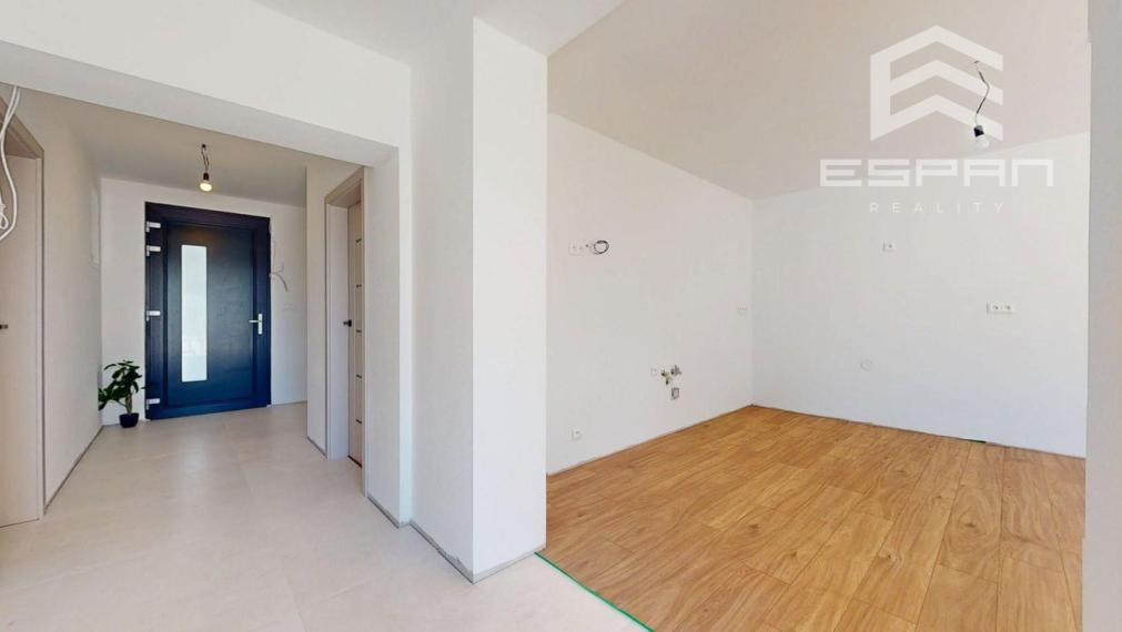 !!REZEROVANÉ!!: Rodinný dom v obci Jakubov