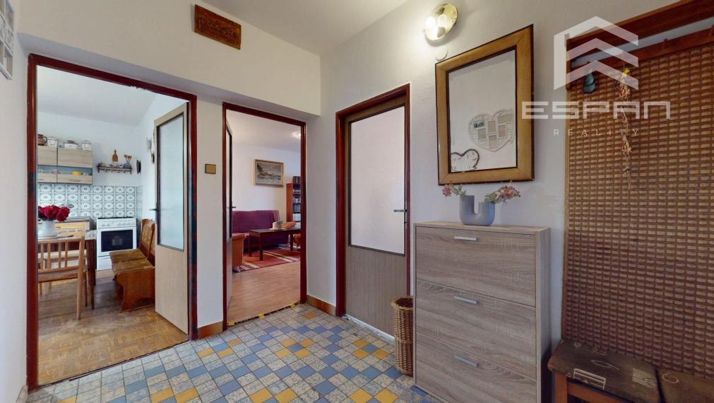 Prenájom 2i bytu v rodinnom dome, Kostolište