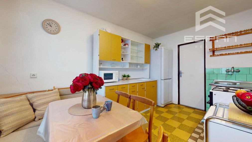 Rodinný dom  v pôvodnom stave v obci Veľké Leváre